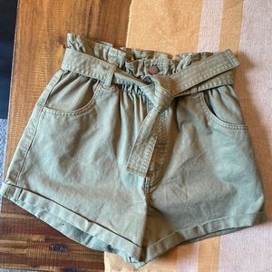 Abercrombie & Fitch high waist khaki shorts